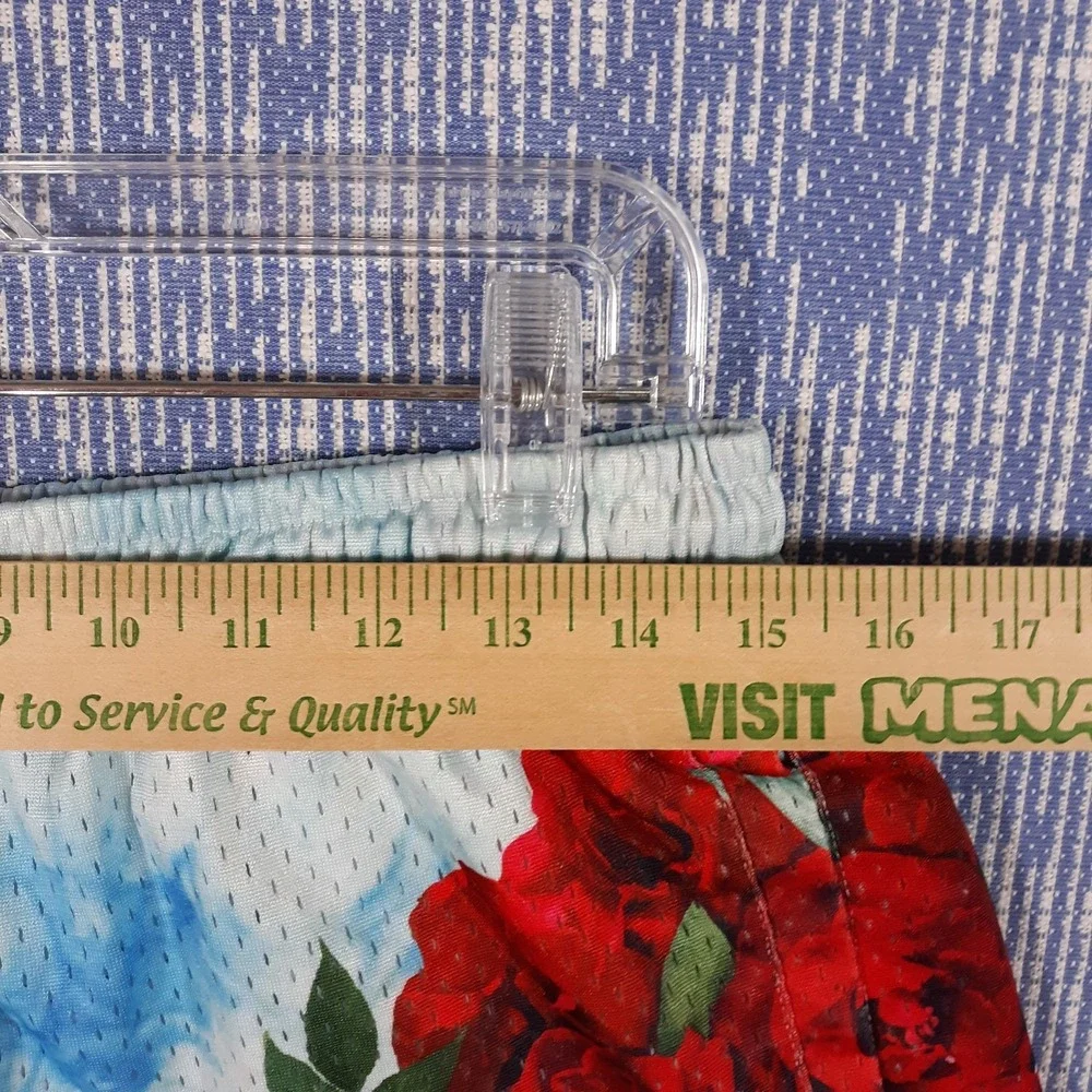YoungLA Shorts Mens Large Athletic Elastic Waist Blue Red Roses Floral